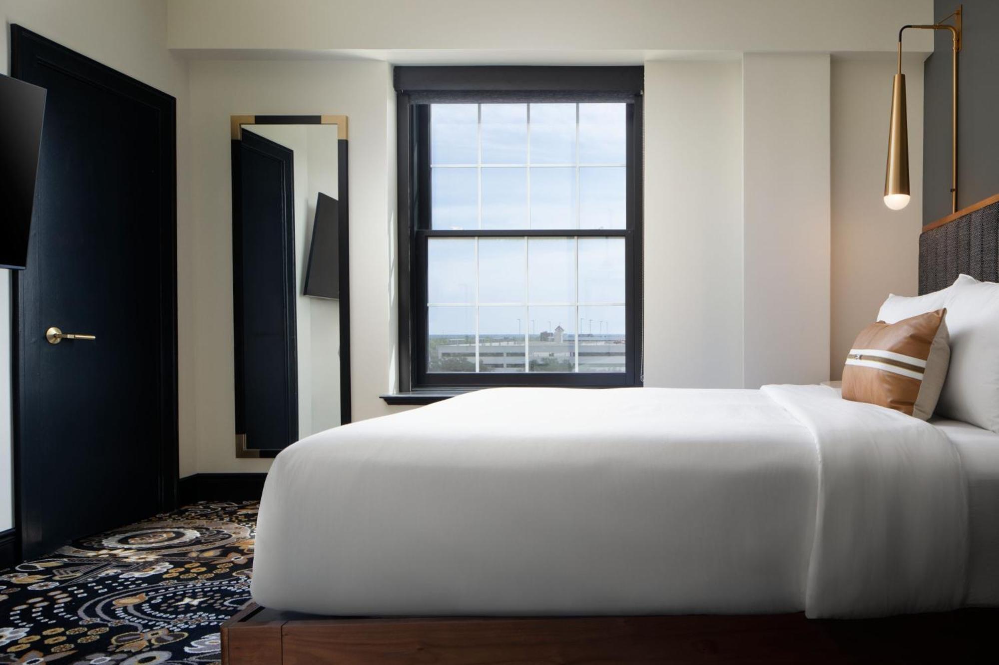 The Lasalle Hotel, Bryan College Station, A Tribute Portfolio Hotel Bagian luar foto